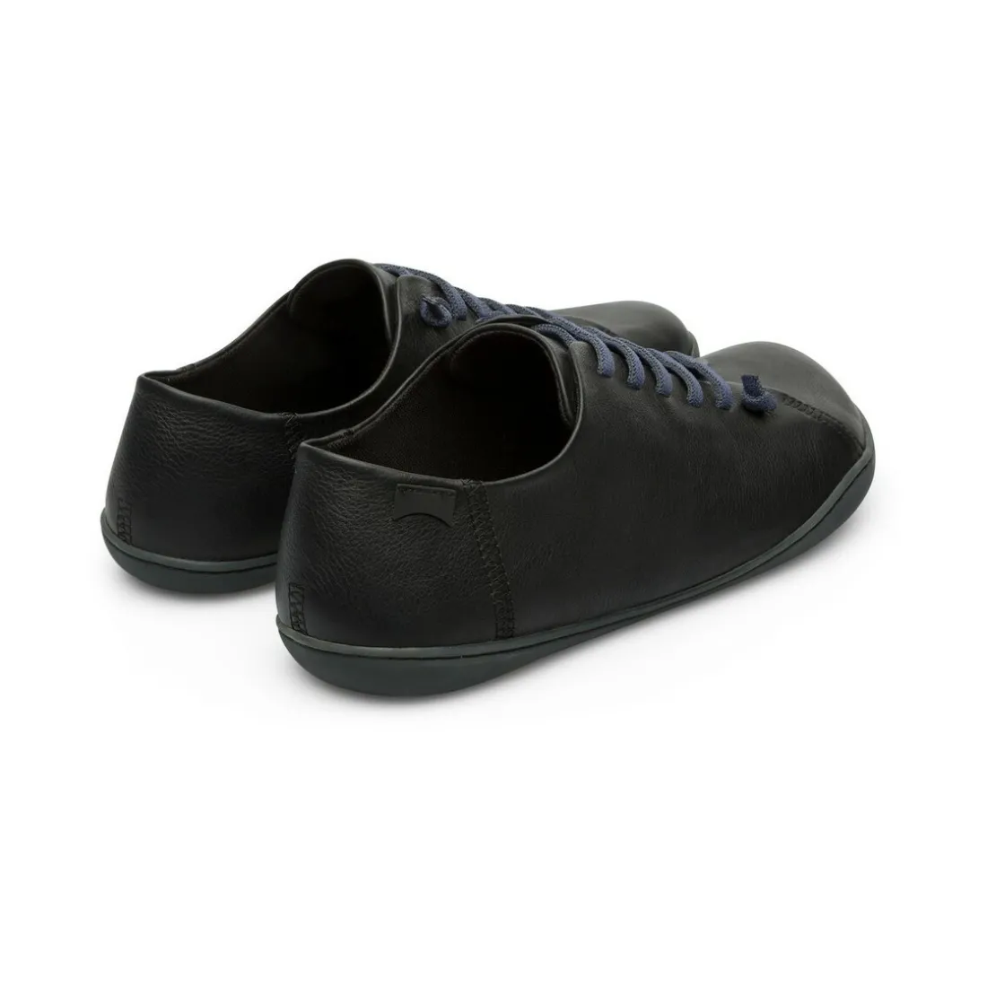Basket Peu noir en cuir