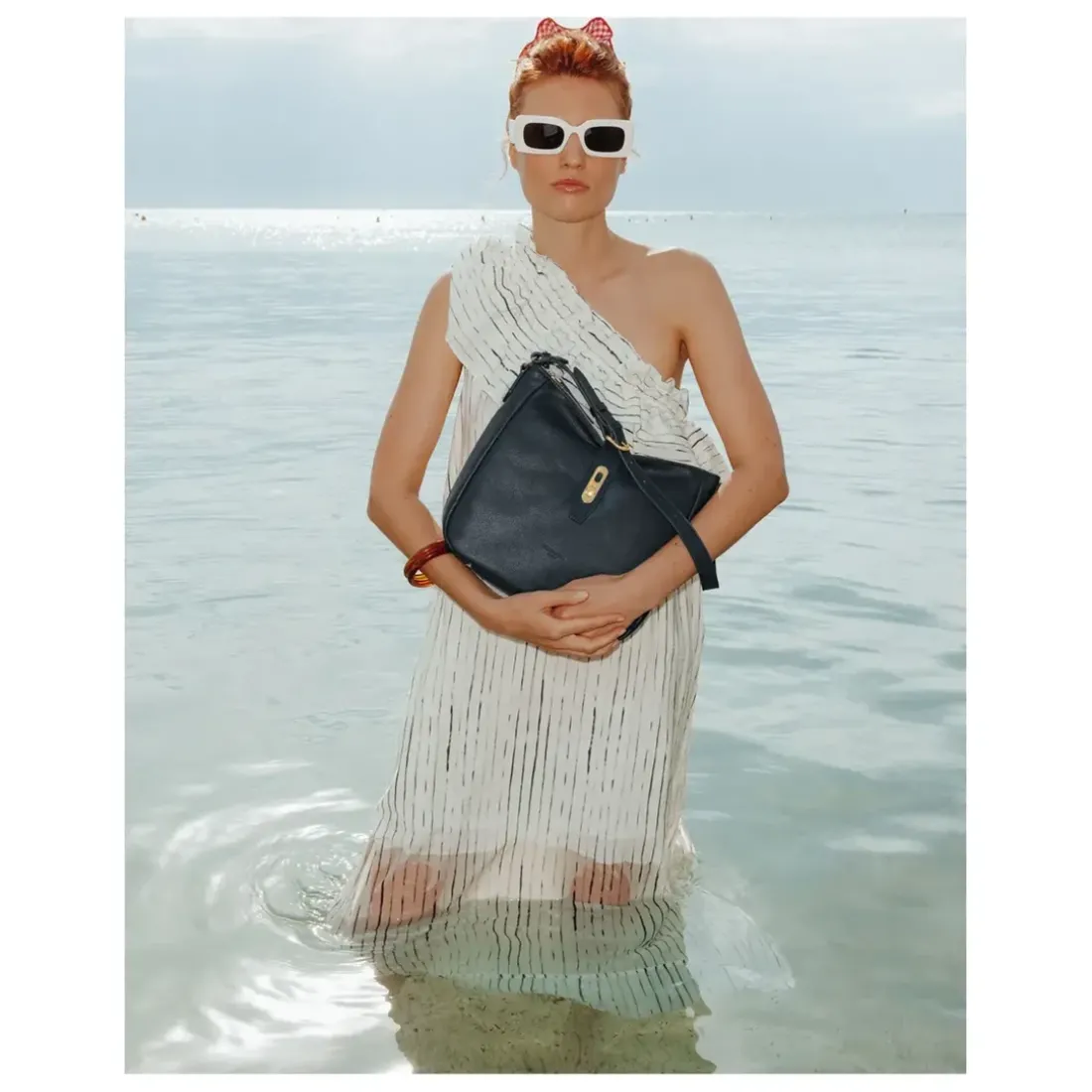 Besace ANDREA Marine en cuir Juno
