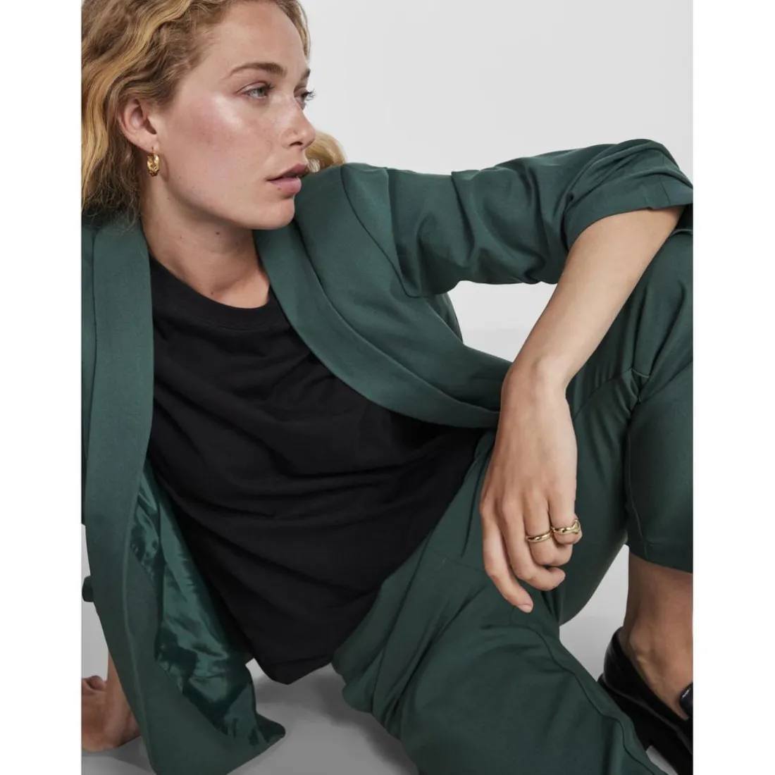 Blazer classique regular fit col à revers vert Esme