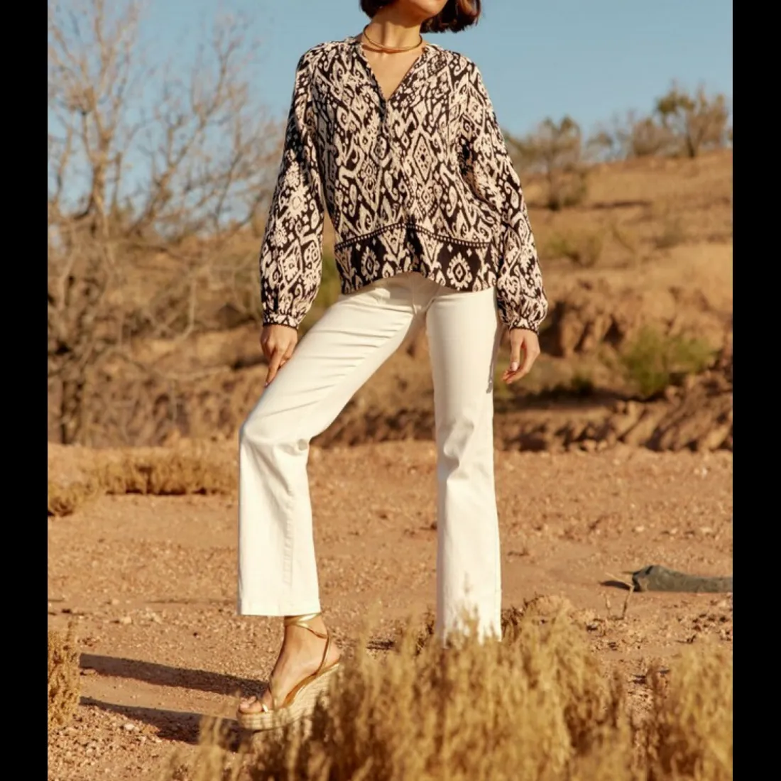 Blouse BEATA ikat noir en viscose