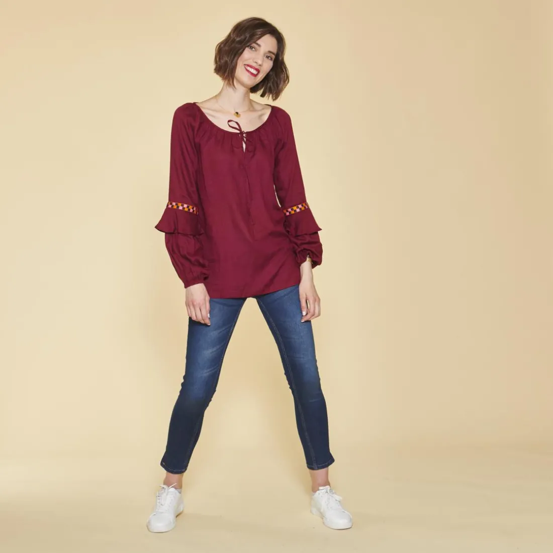Blouse col caftan manches longues passementerie fronces et volants femme - Rouge Grenat en viscose