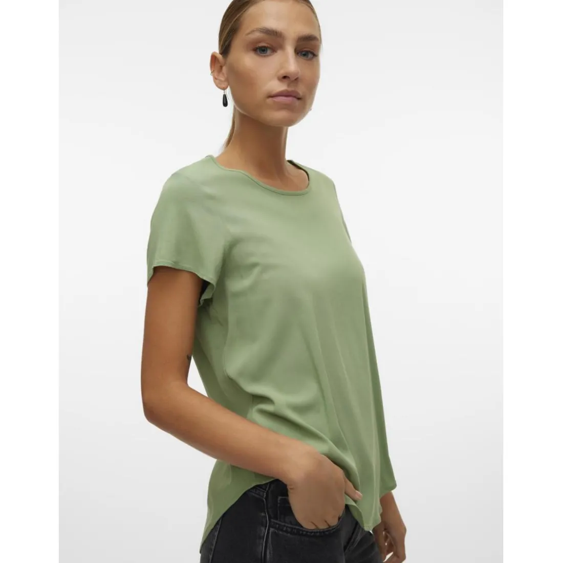 Blouse col rond manches courtes vert en viscose Pia