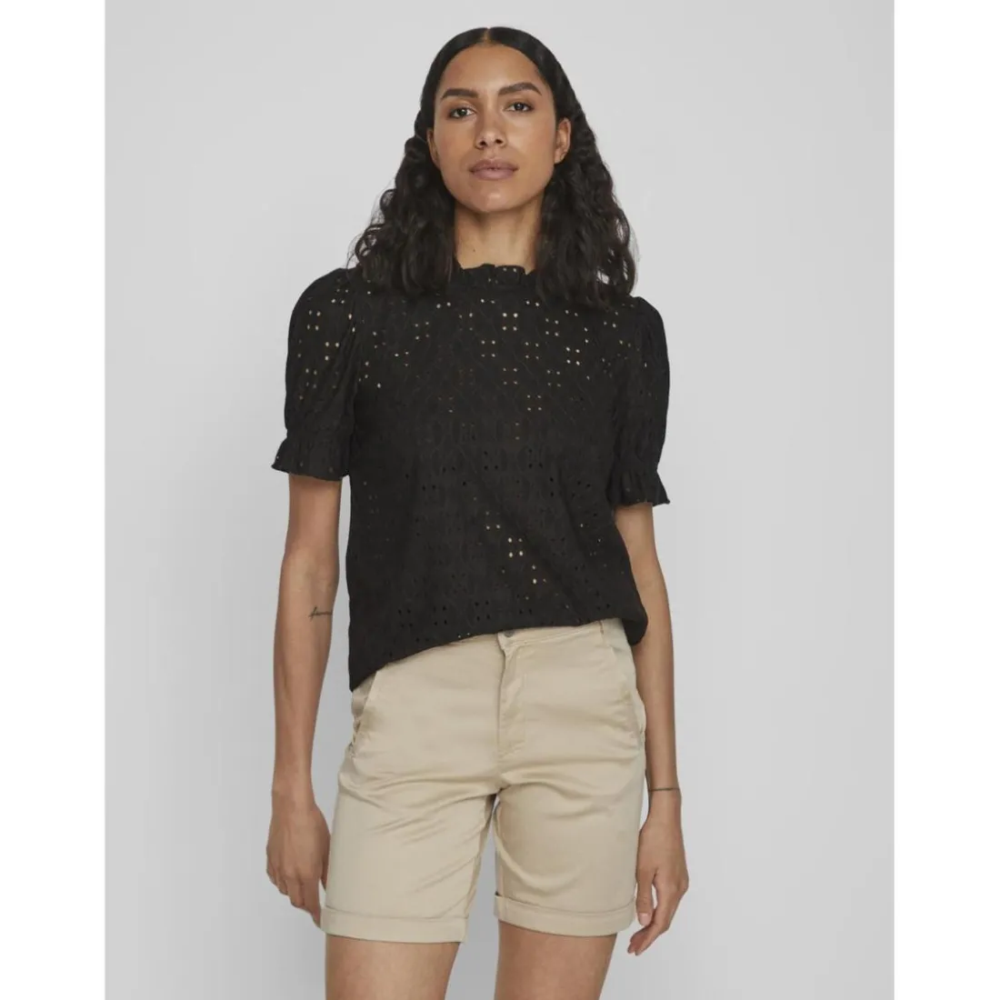 Blouse manches courtes noir Yara