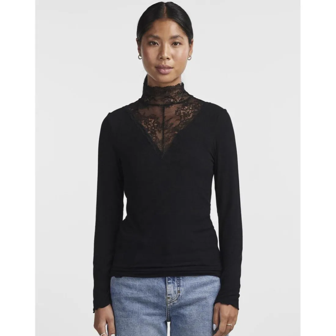 Blouse manches longues col haut noir en viscose Jade