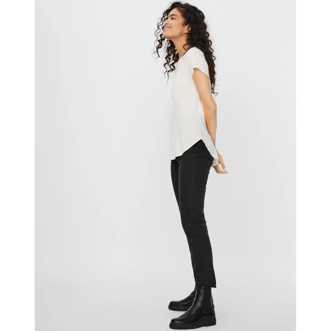 Blouse Regular Fit Col rond Manches courtes Longueur regular blanc en viscose