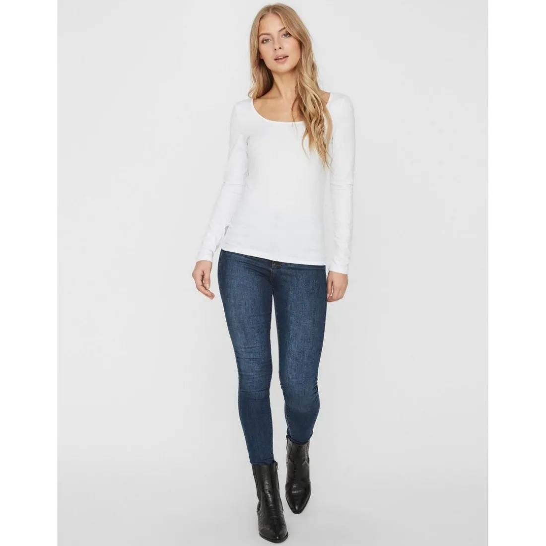 Blouse Slim Fit Col en U Manches longues blanc