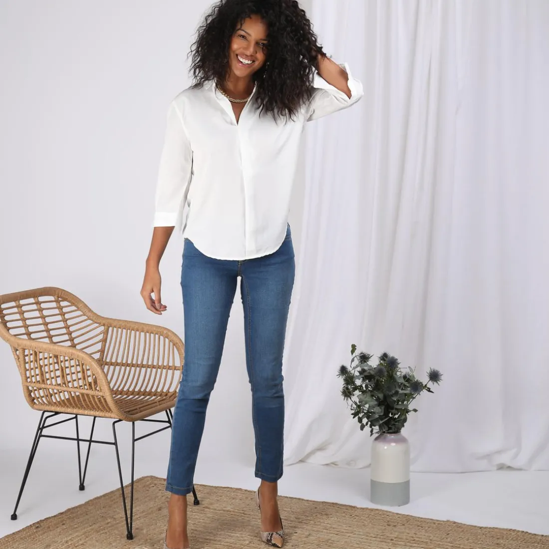 Blouse unie col V manches 3/4 et pli central femme - écru blanc