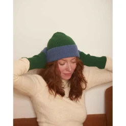 Bonnet Benny Forest 21 x 23 vert