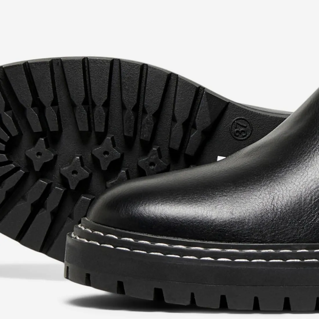 Bottines chelsea femme noir