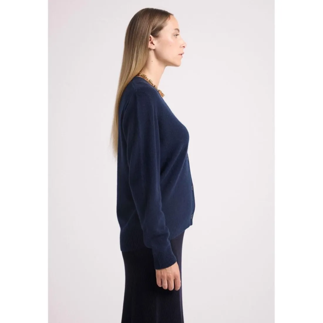 Cardigan boyfriend col V LEA en cachemire bleu marine