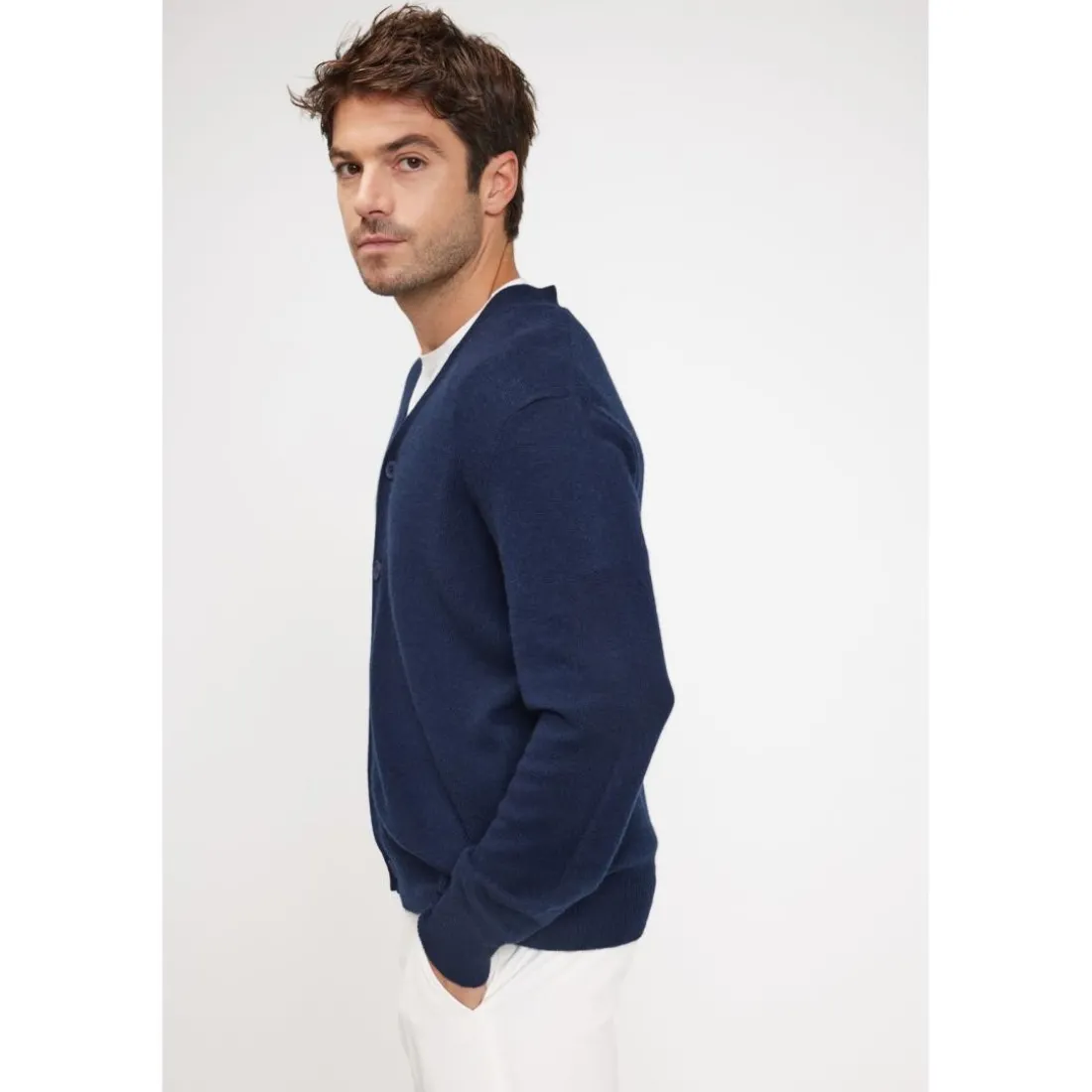 Cardigan homme col V ZAEL en cachemire bleu marine