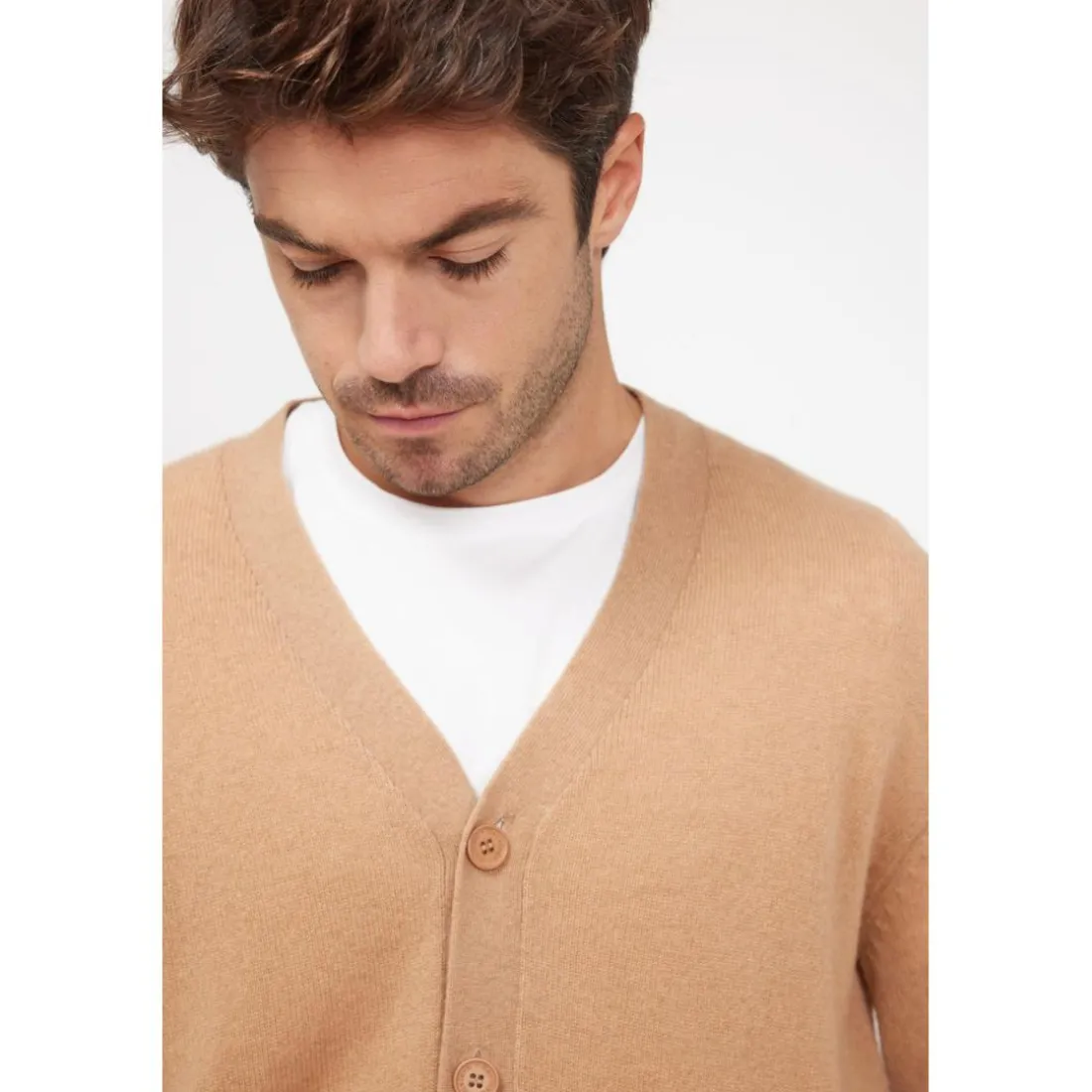 Cardigan homme col V ZAEL en cachemire beige