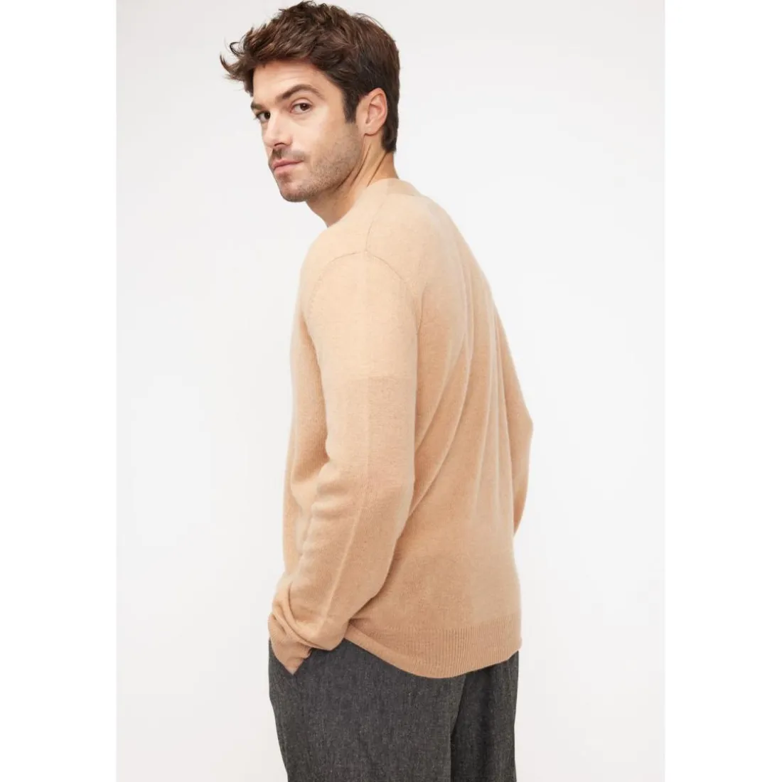 Cardigan homme col V ZAEL en cachemire beige