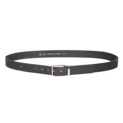 Ceinture en cuir noir avec boucle en métal