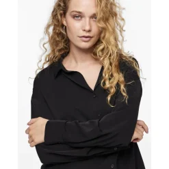 Chemise col boutonné manches longues noir