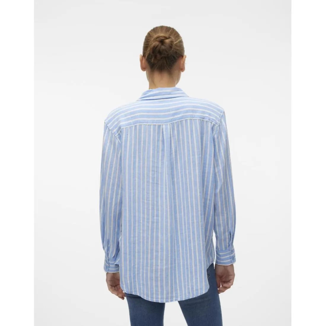 Chemise fermeture par bouton poignets boutonnés col chemise manches larges manches longues bleu en lin Demi
