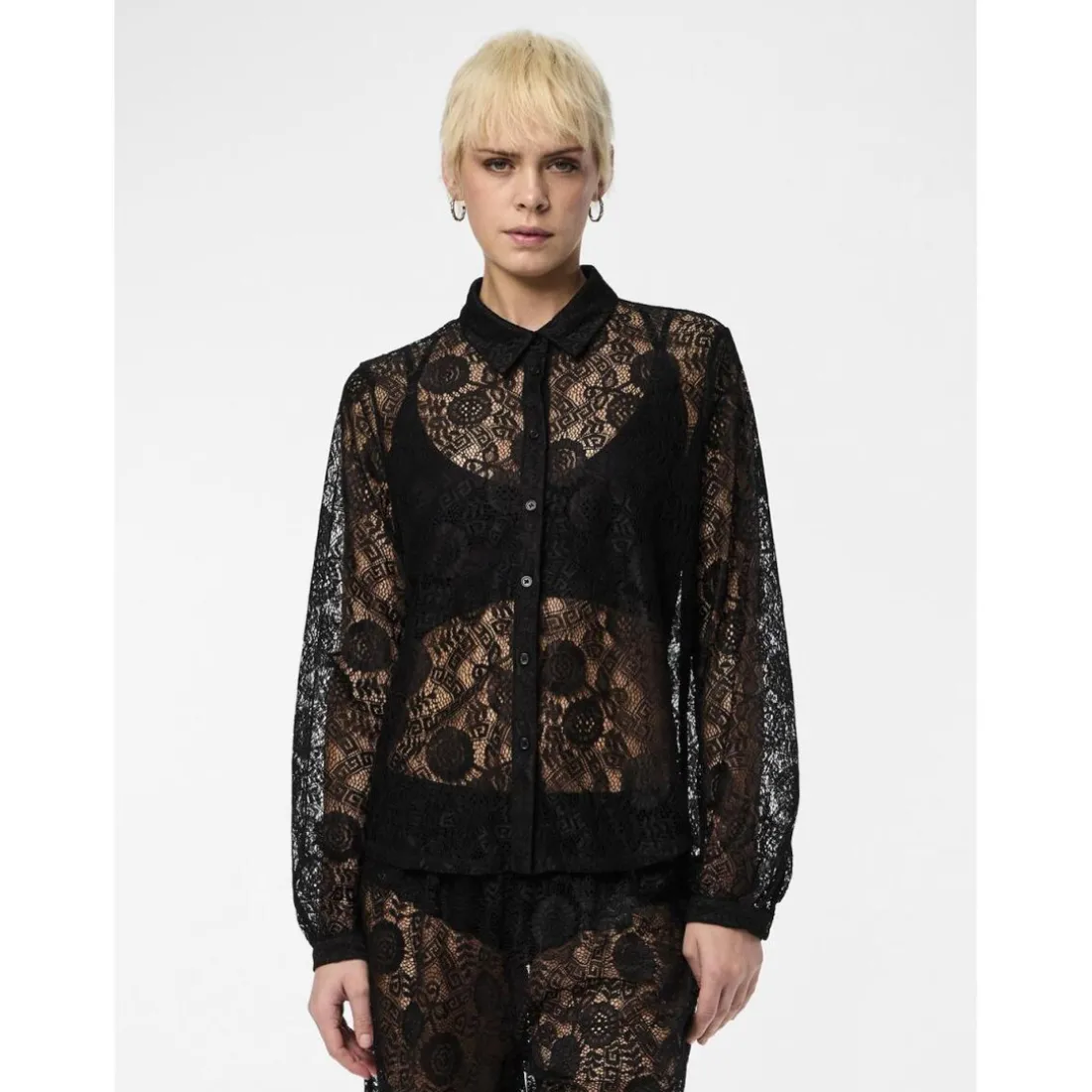 Chemise manches longues en dentelle Colline noir Clio
