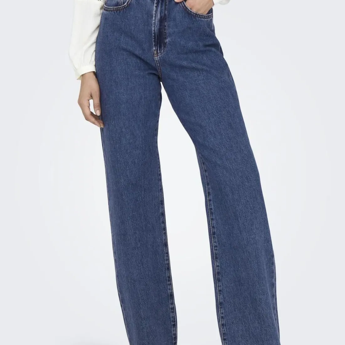 Jean droit Silje Dot729 bleu en coton Lane