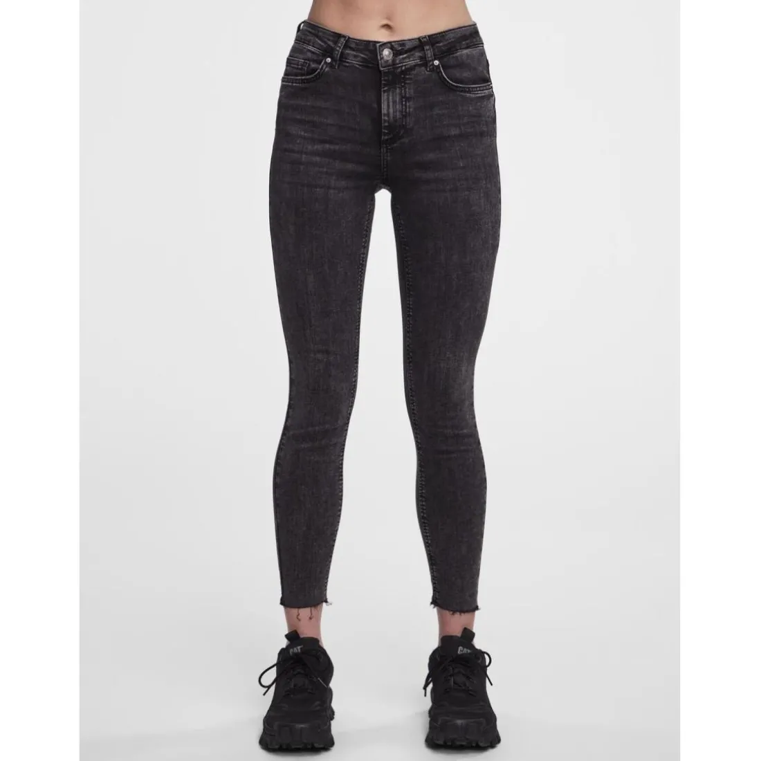 Jean skinny Delly Gris foncé en coton Eva