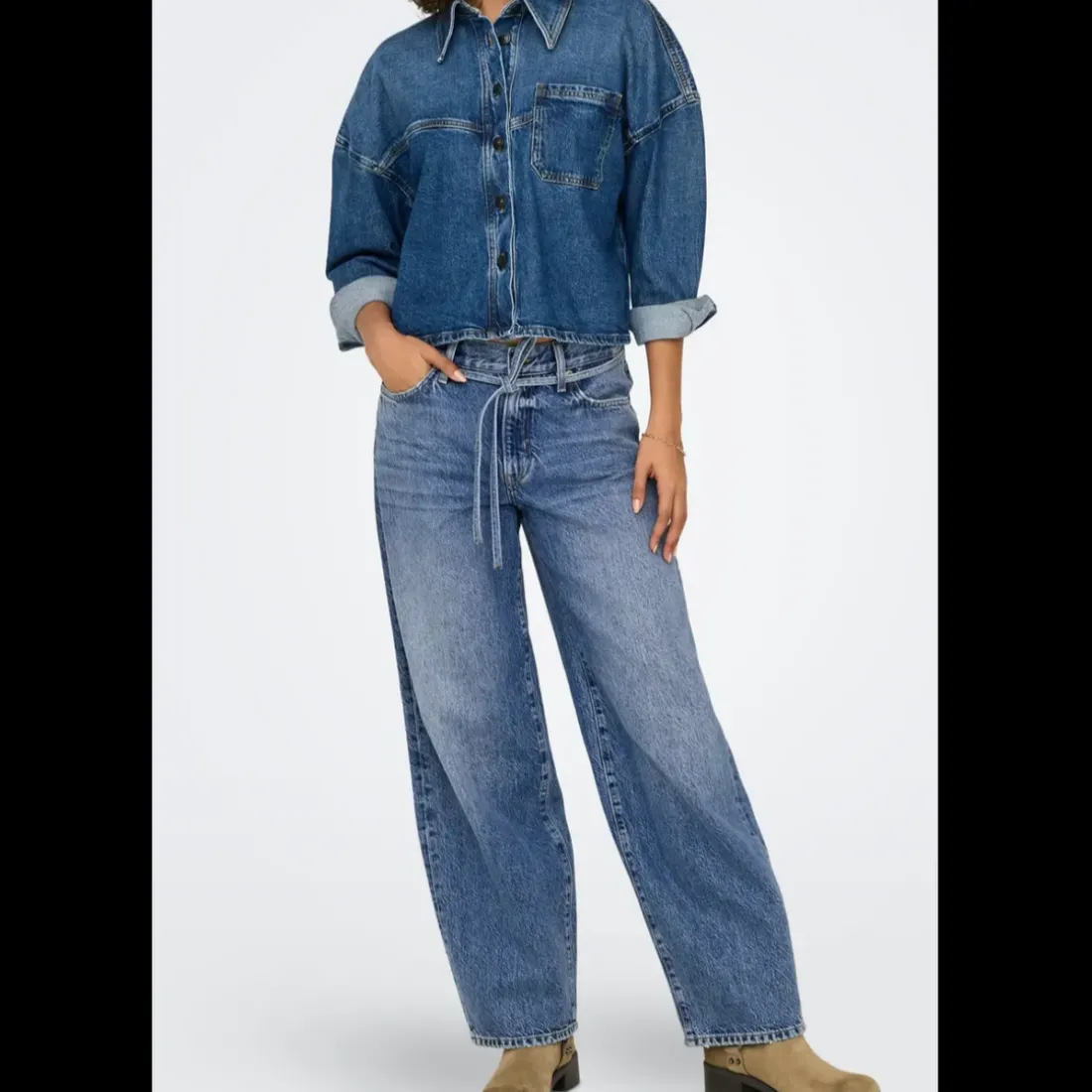 Jean Taille moyenne balloon bleu denim en coton Yas