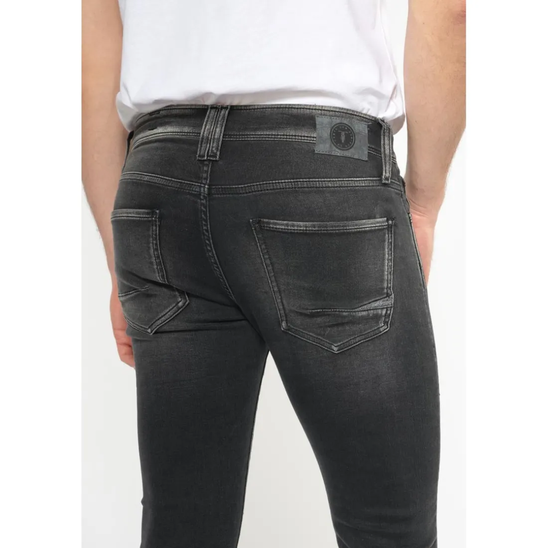 Jeans ajusté BLUE JOGG 700/11, longueur 34 noir en coton Ray