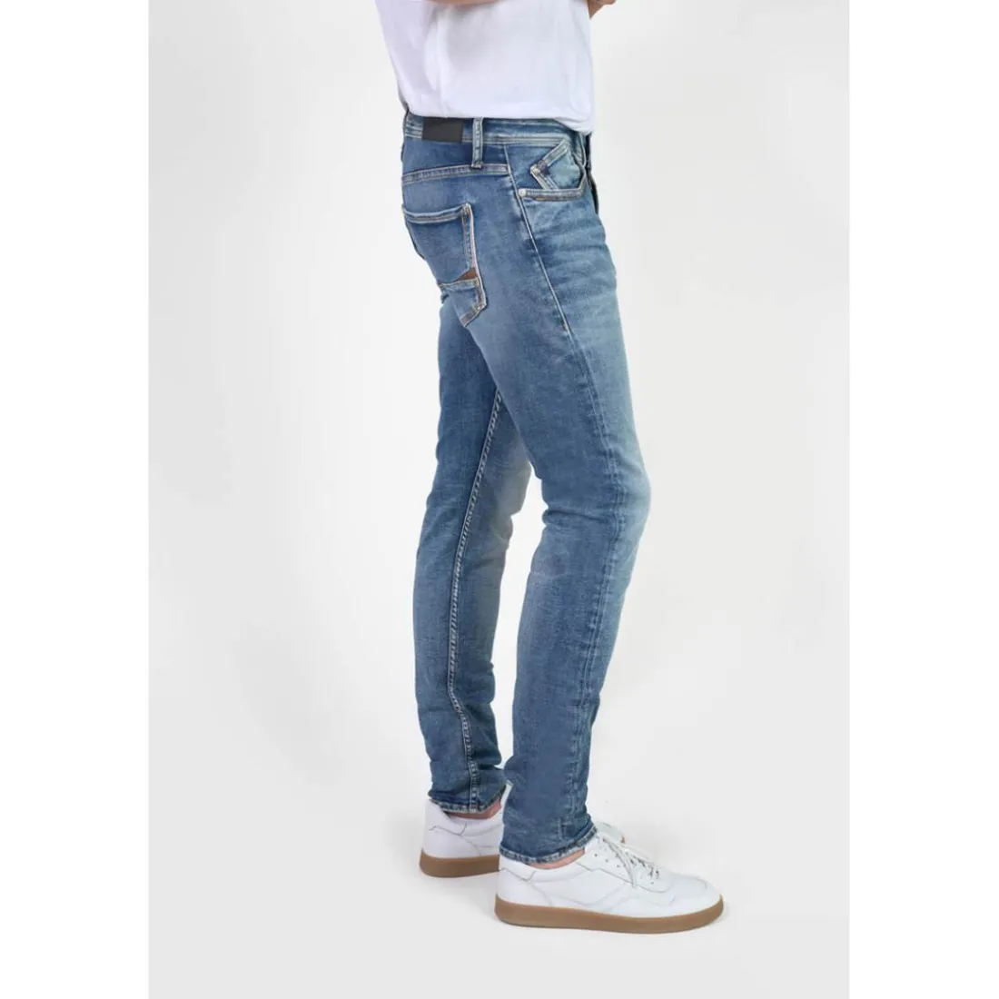 Jeans ajusté BLUE JOGG 700/11, longueur 34 bleu Vale