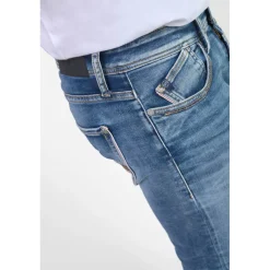 Jeans ajusté BLUE JOGG 700/11, longueur 34 bleu Vale