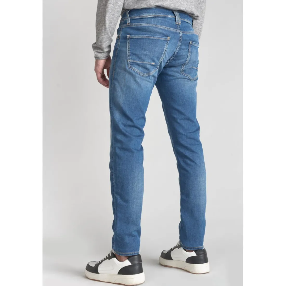 Jeans ajusté BLUE JOGG 700/11, longueur 34 bleu Remy