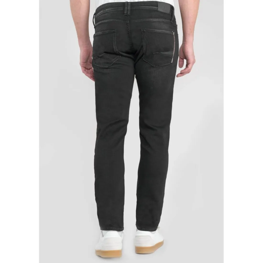 Jeans ajusté BLUE JOGG 700/11, longueur 34 noir Ivan