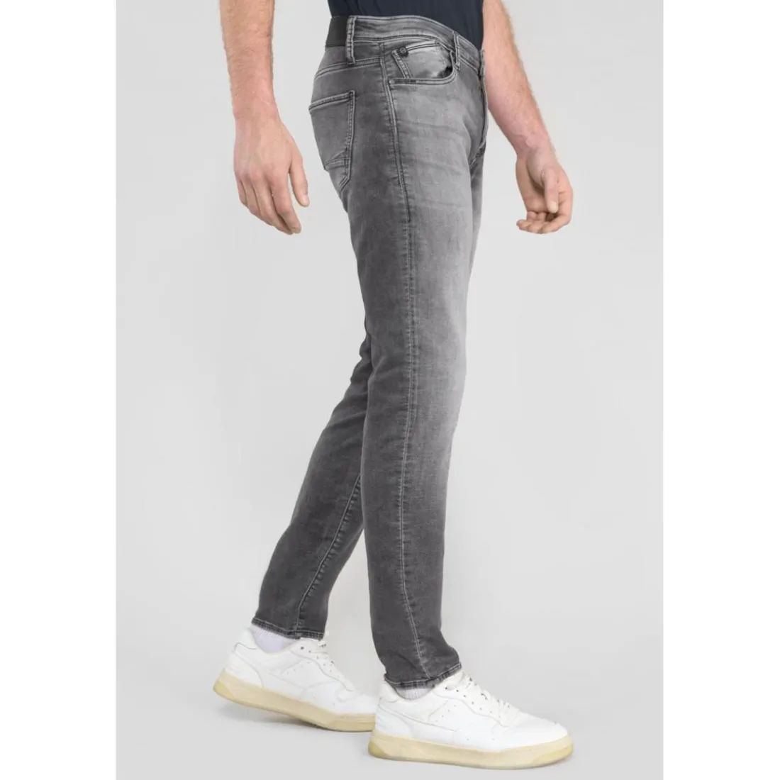 Jeans ajusté BLUE JOGG 700/11, Vale noir en coton