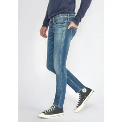 Jeans ajusté stretch 700/11, longueur 33 bleu en coton Dylan