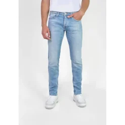 Jeans ajusté stretch 700/11, longueur 34 bleu Dylan