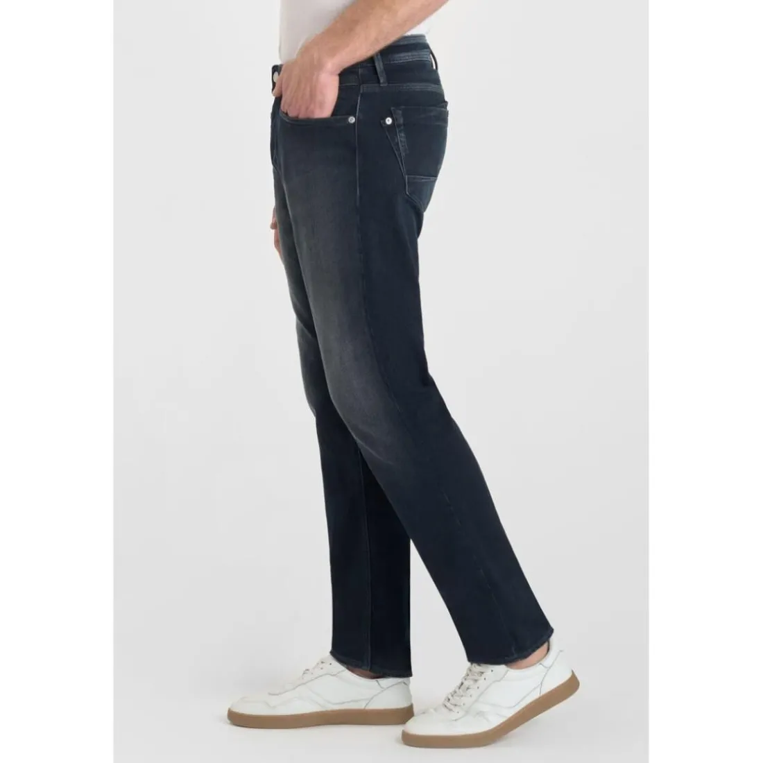 Jeans ajusté stretch 700/11, longueur 34 bleu Dell