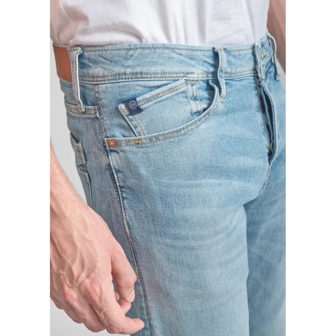 Jeans ajusté stretch 700/11, longueur 34 bleu Joel