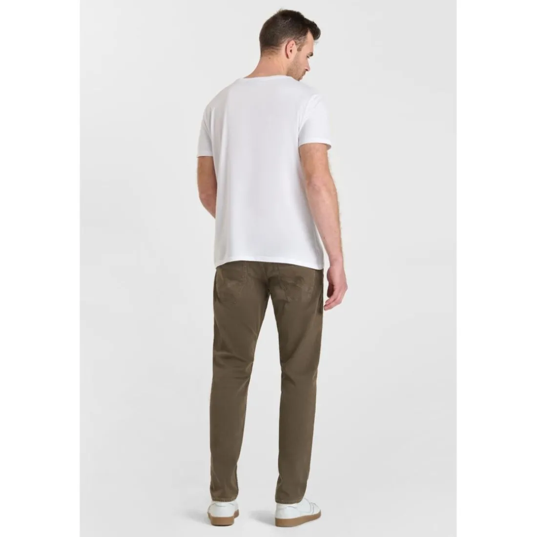 Jeans ajusté stretch 700/11, longueur 34 kaki Win