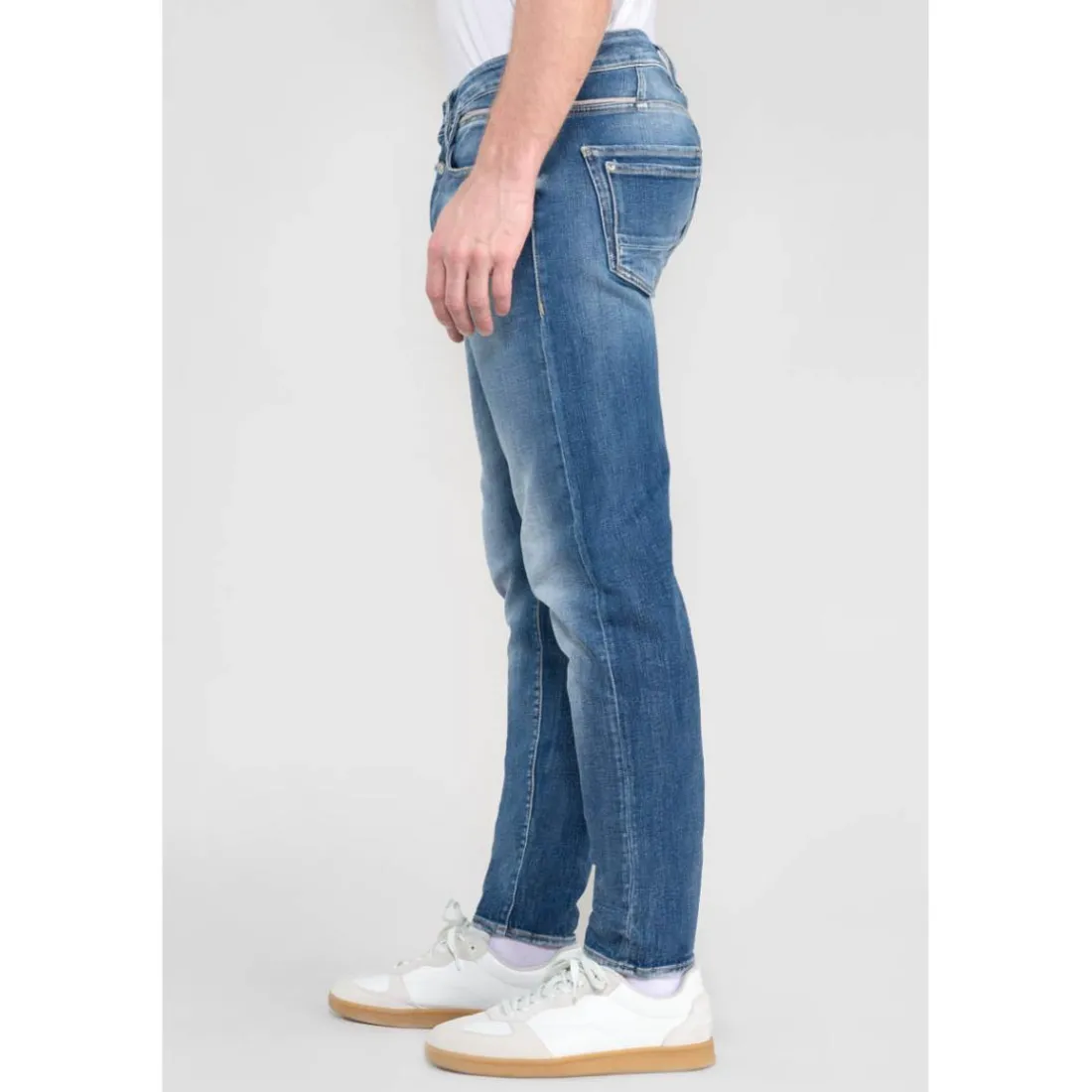 Jeans ajusté stretch 700/11, longueur 34 bleu Yuri en coton