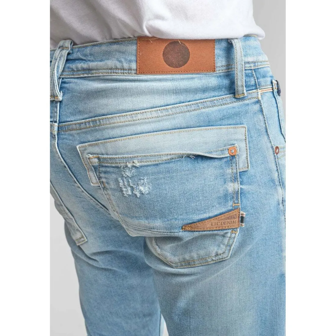 Jeans ajusté stretch 700/11, longueur 34 bleu en coton Vern