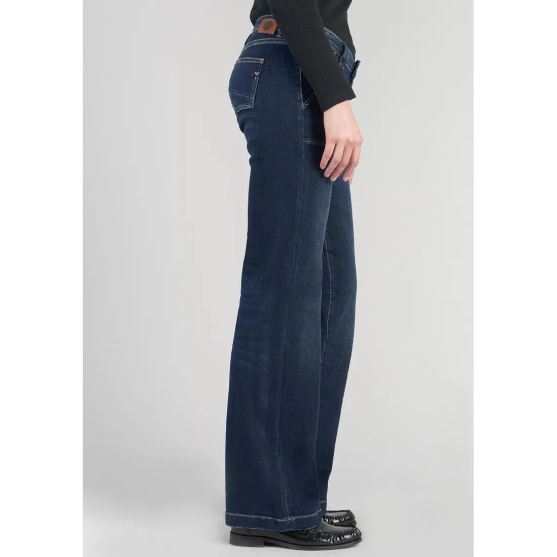 Jeans flare, très évasé , longueur 34 bleu en coton Nea