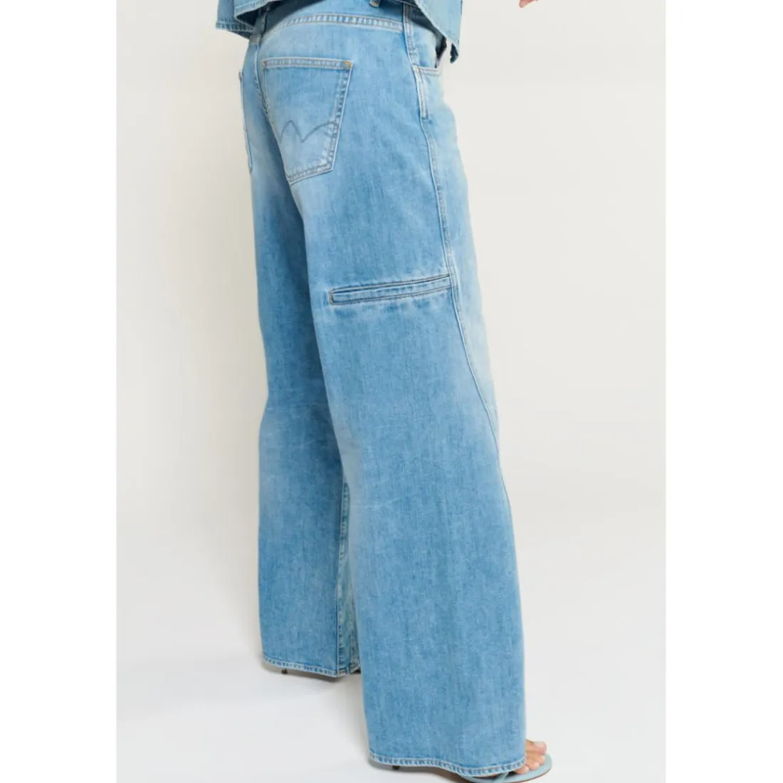 Jeans flare, très évasé , longueur 34 bleu en coton Agnes