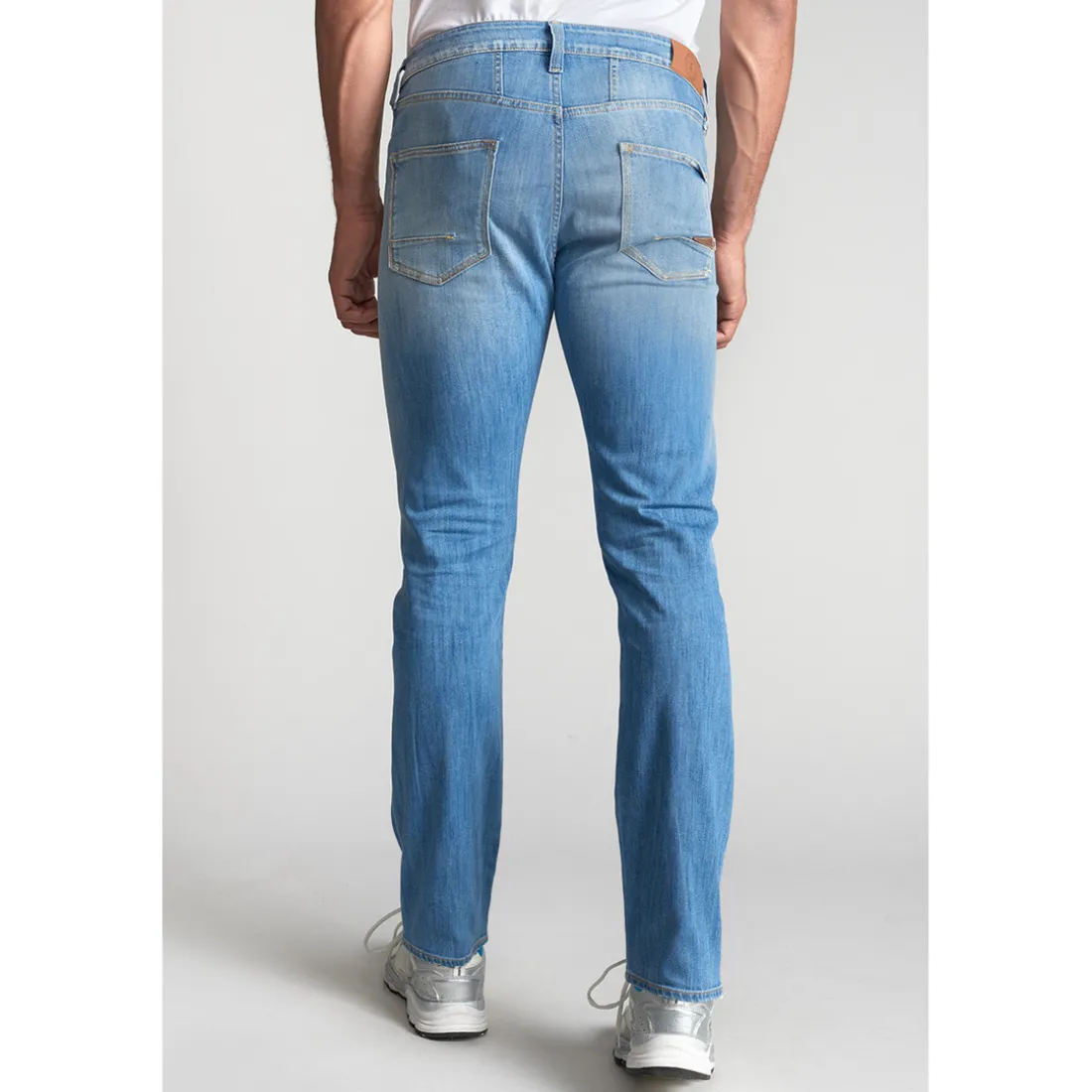 Jeans regular, droit 700/22, longueur 34 bleu en coton Cody