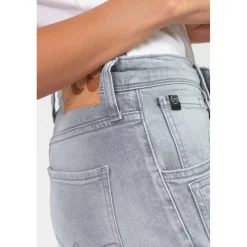 Jeans regular, droit 400/28 regular loose taille haute, longueur 34 gris Skye