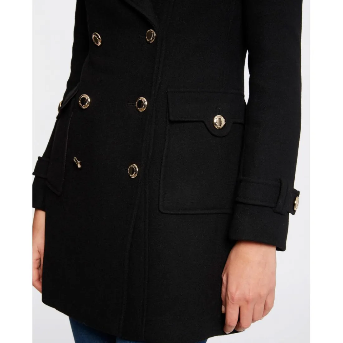 Manteau droit boutonné