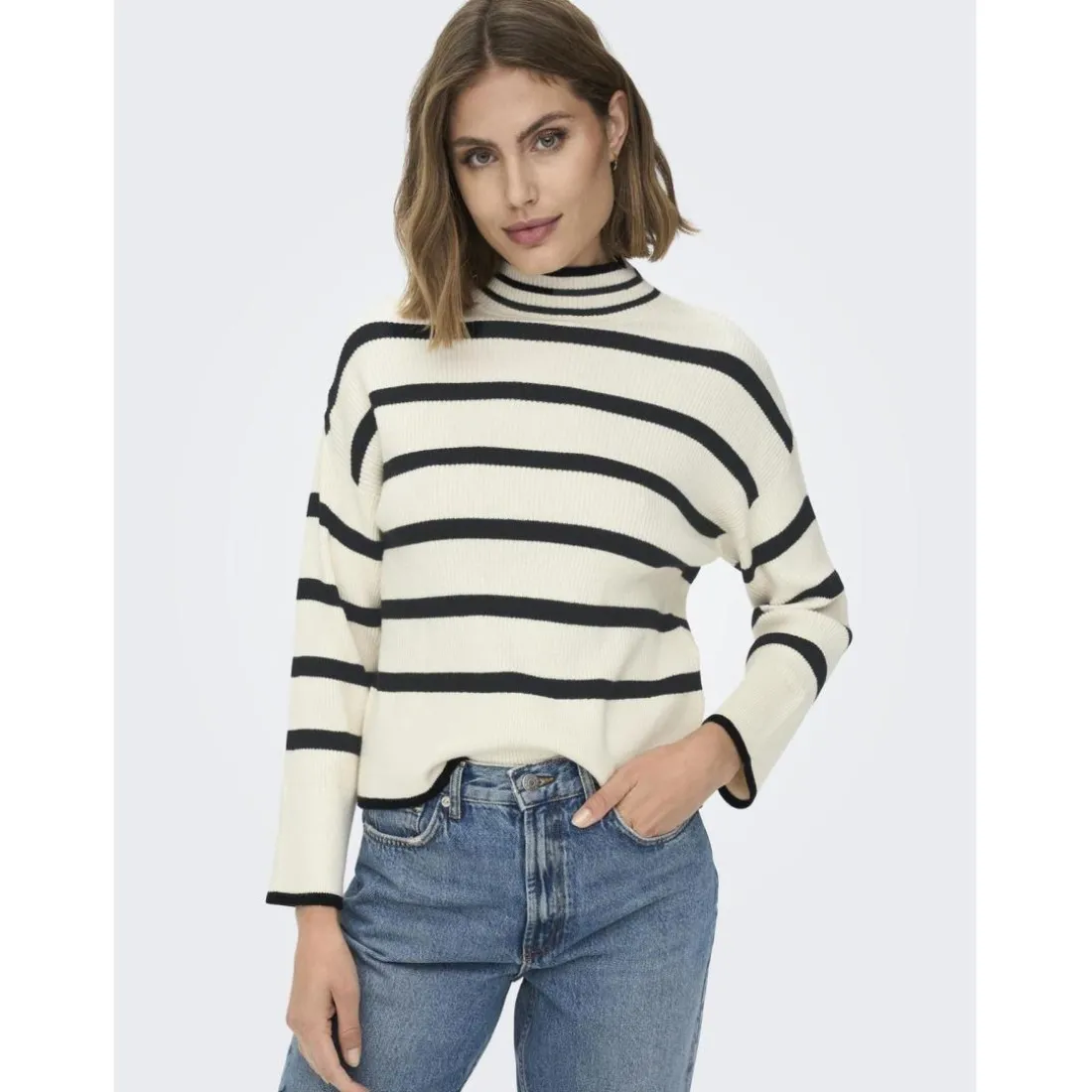 Onlibi L/S Highneck Pullover Knt Noos blanc;gris en viscose Nia