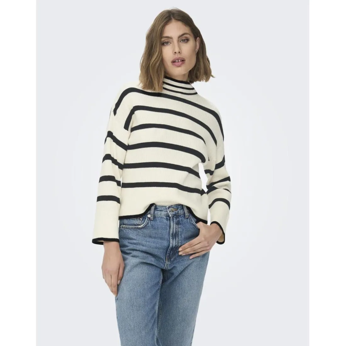 Onlibi L/S Highneck Pullover Knt Noos blanc;gris en viscose Nia