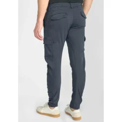 Pantalon carotte KOGE bleu Ian en coton