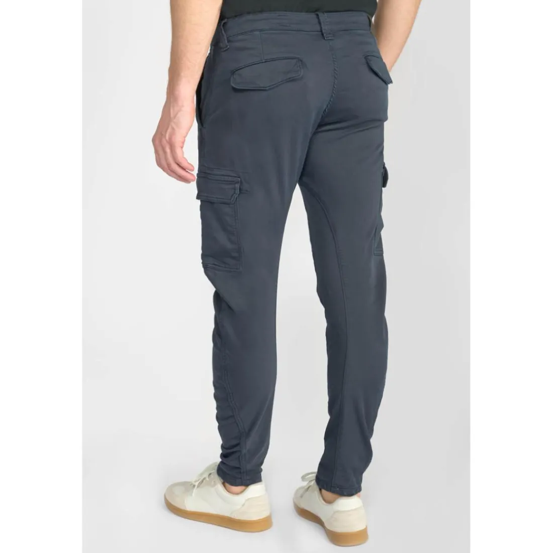 Pantalon carotte KOGE bleu Ian en coton
