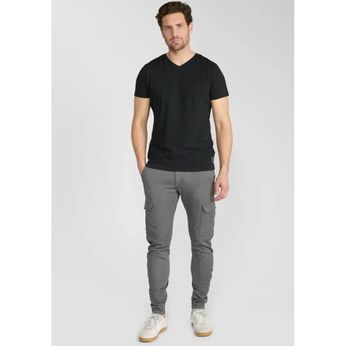 Pantalon carotte KOGE gris Ray en coton