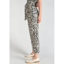 Pantalon carotte RIDA noir en lin