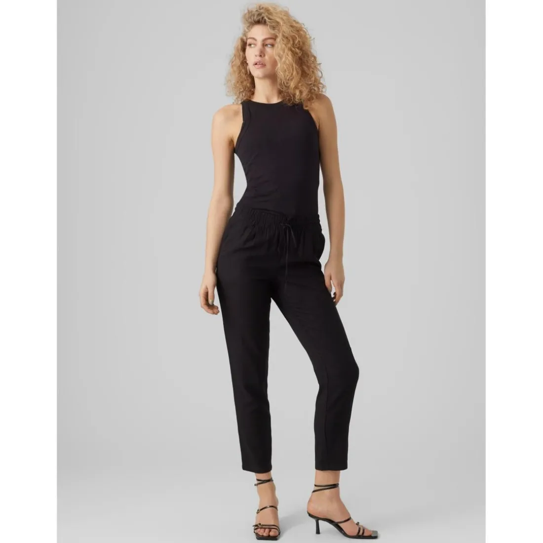 Pantalon Regular Fit Taille moyenne Longueur cheville noir en viscose