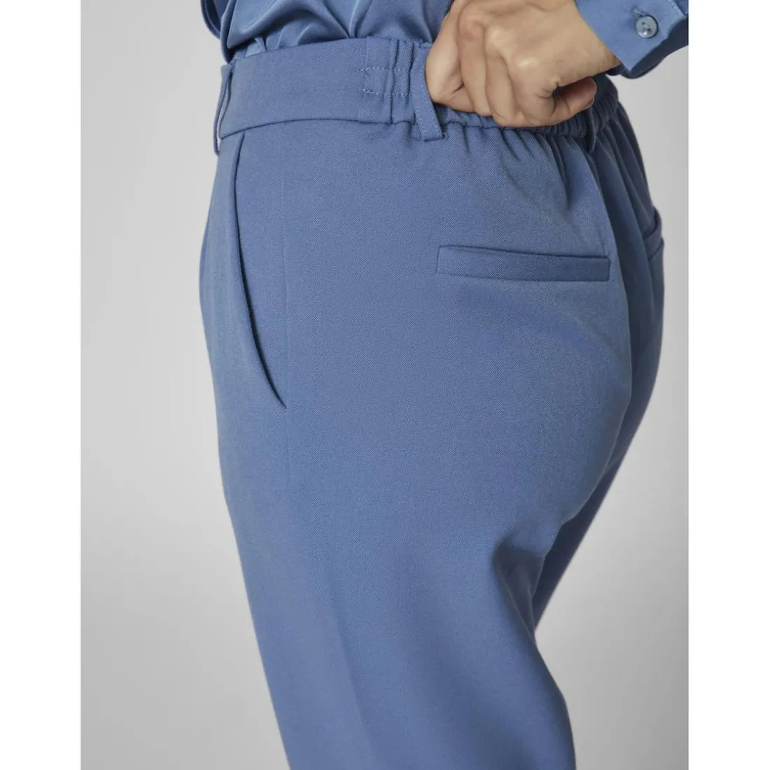 Pantalon slim fit bleu foncé Léa